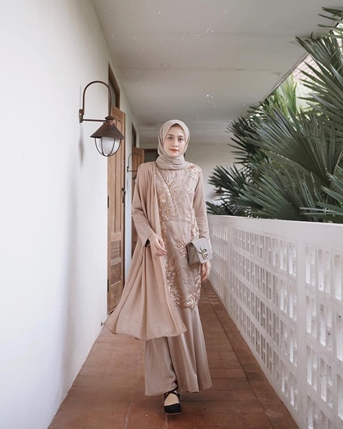 Inspirasi Model Gamis