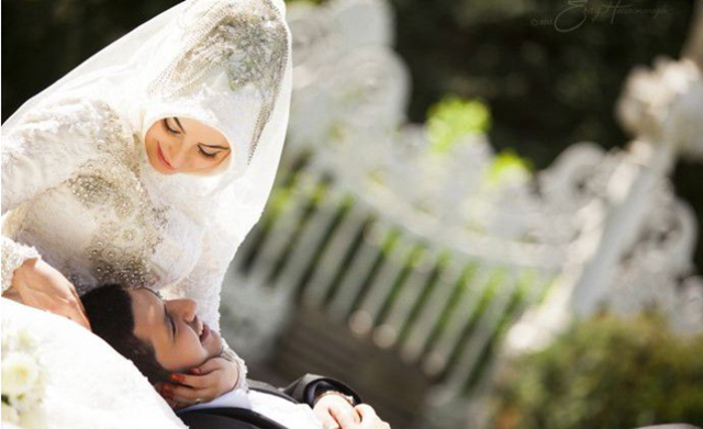 Doa Berhubungan Suami Istri dan Artinya