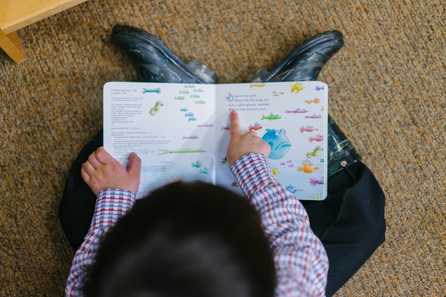 Cara Mengajari Anak Membaca Tanpa Mengeja