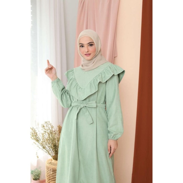 Baju Warna Mint Cocok dengan Jilbab Warna Apa