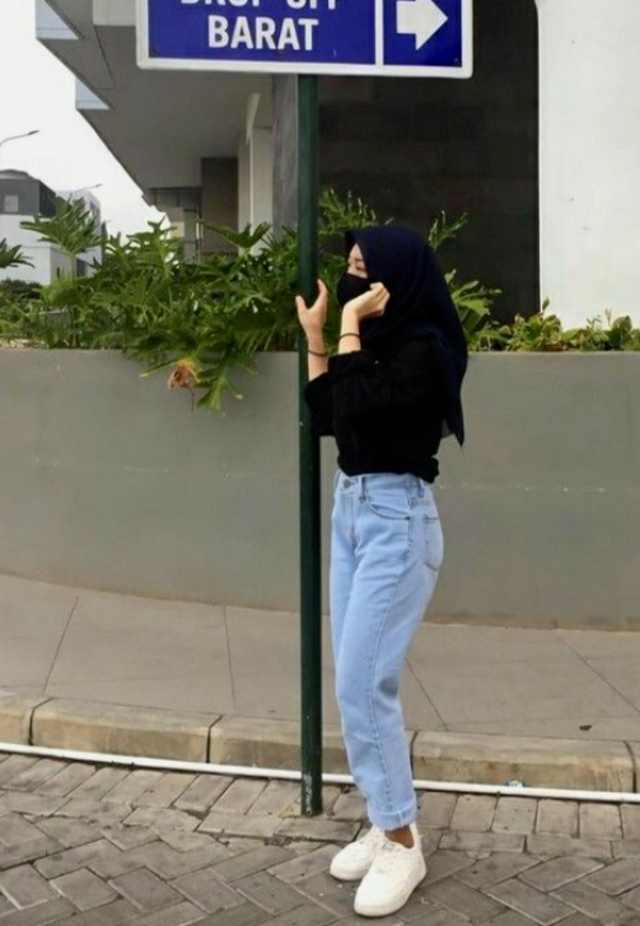 OOTD Kemeja Hitam hijab
