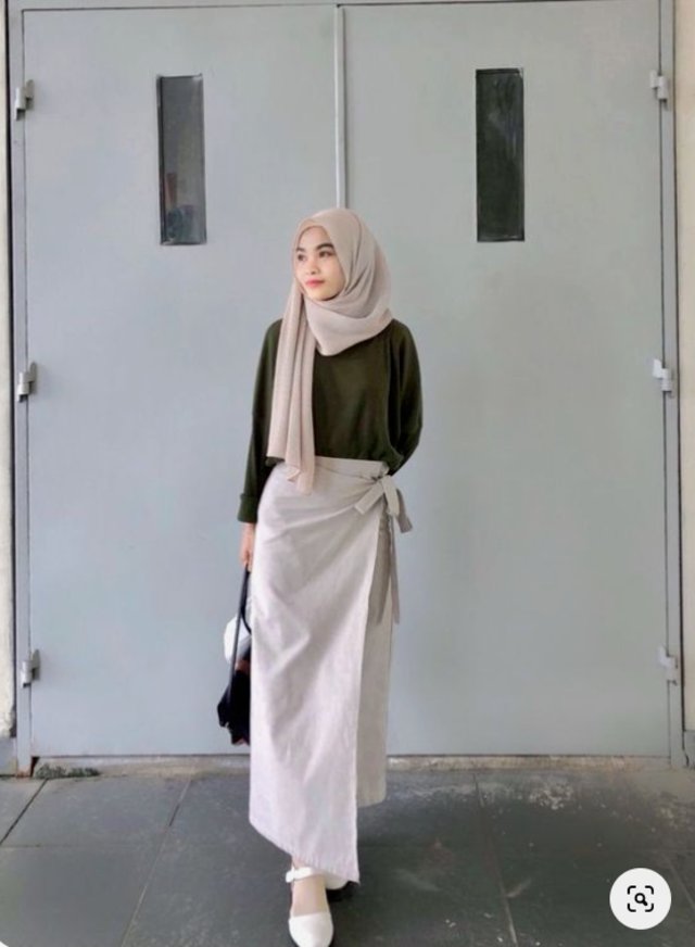 OOTD Rok Span Hijab