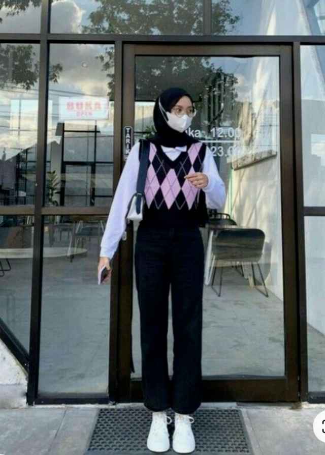OOTD Vest Hijab