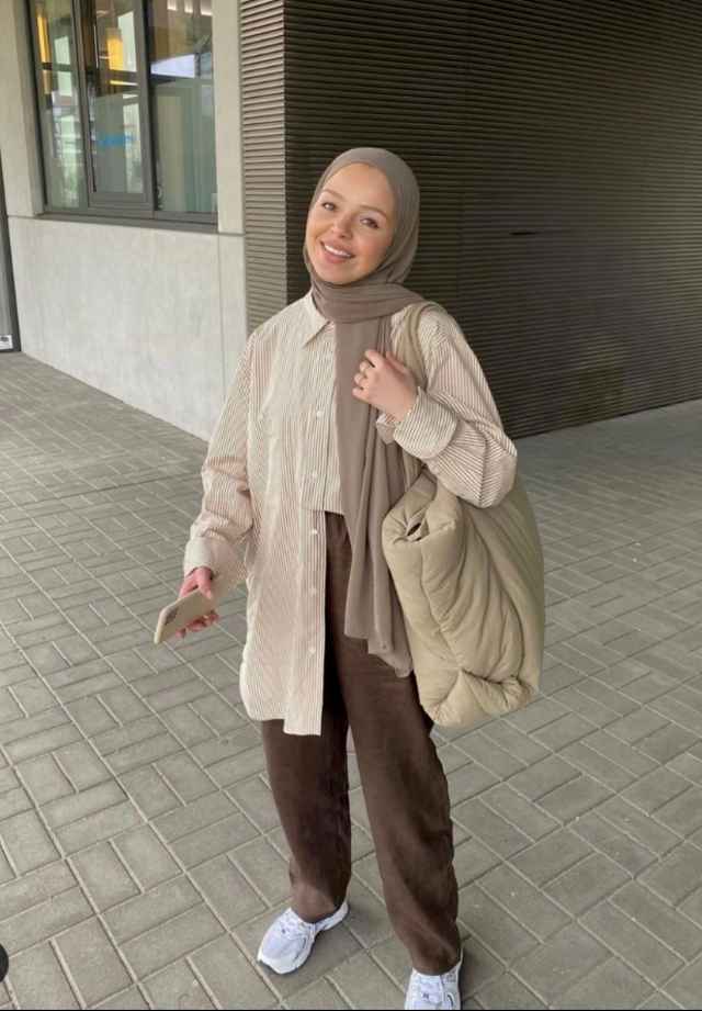 OOTD style hijab bertubuh pendek