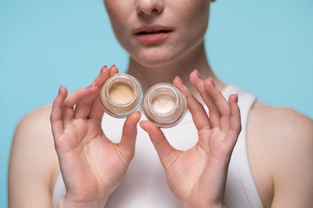 60+ Kata-Kata Promosi Skincare Dijamin Auto Ludes Pembeli